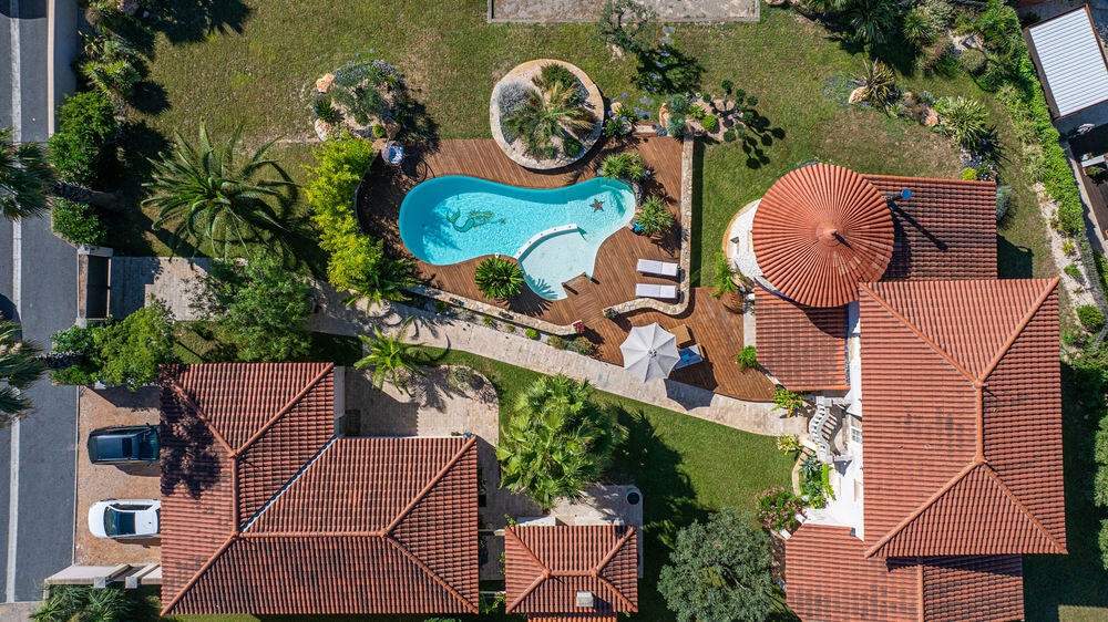 Vente Villa Villa de caractère 8 pièces 262 m² Mèze