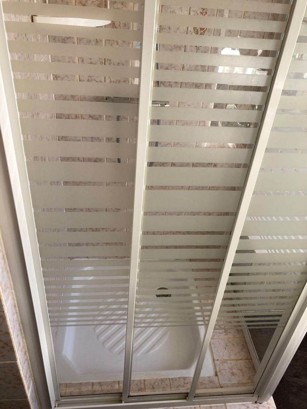 Cabine de douche Meubles