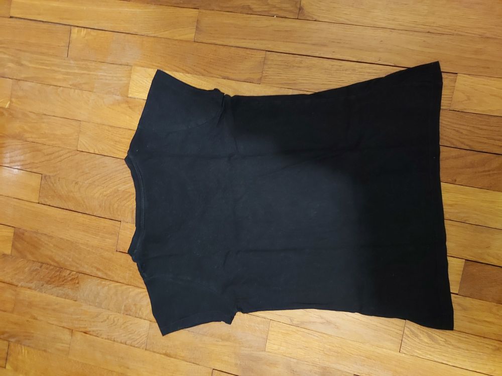 T-shirt noir basique Vtements