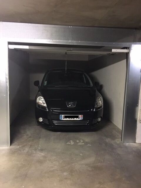  Parking / Garage  louer 15 m