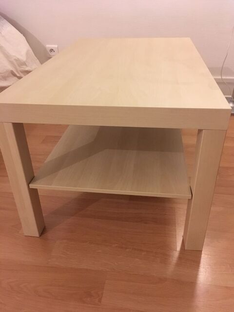 Table basse - quasi neuve - 25 euros  25 Paris 20 (75)