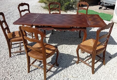 table a manger chene + ses 6 chaises Cheneché (86)