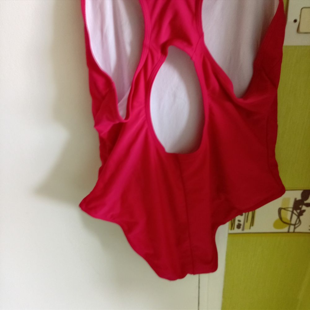 Maillot de bain femme une pi&egrave;ce Vêtements