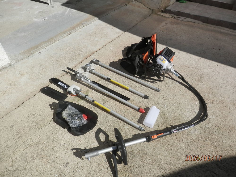 OUTIL MULTI FONCTION THERMIQUE MOTEUR 2 TEMPS Jardin