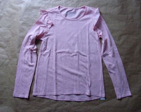 Tee shirt en taille 14 ans 1 Montaigu-la-Brisette (50)