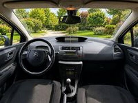 C4 1.6i 16V 110 Exclusive 2004 occasion 33230 Coutras