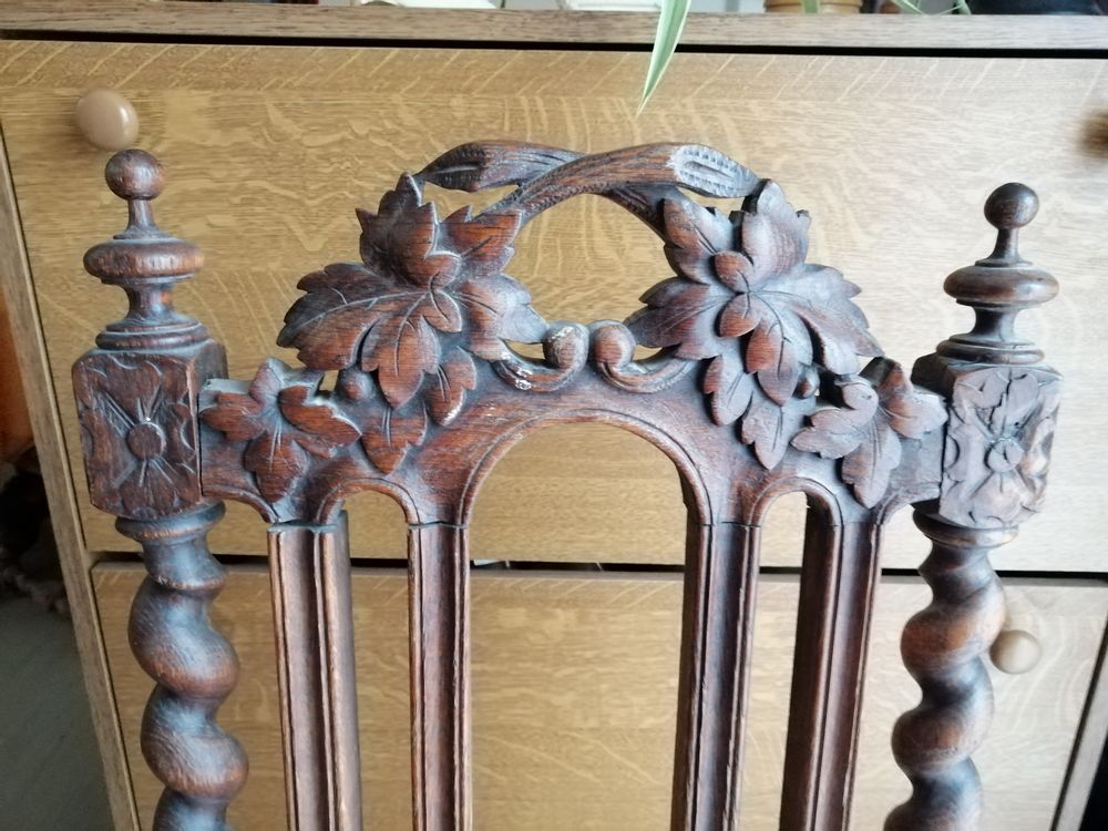 6 chaises Henri II ! Meubles