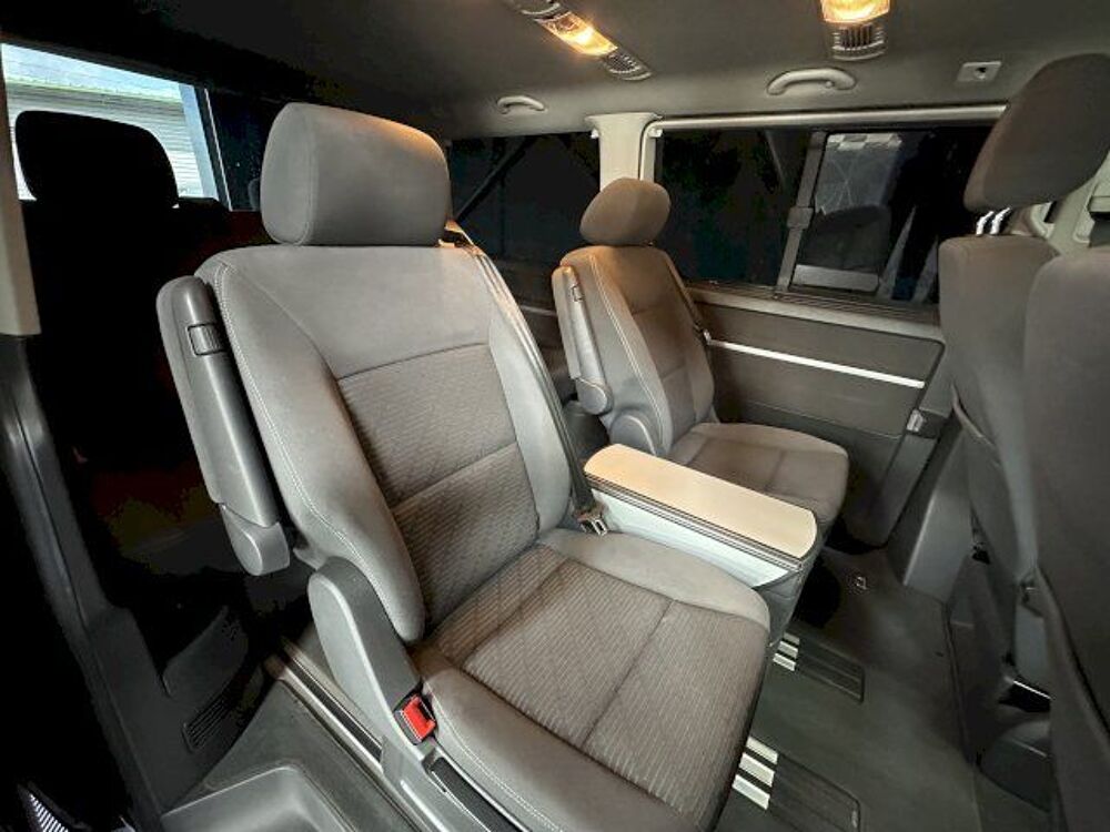 MULTIVAN T5 2.0 180ch DSG7 Confortline 2014 occasion 33520 Bruges