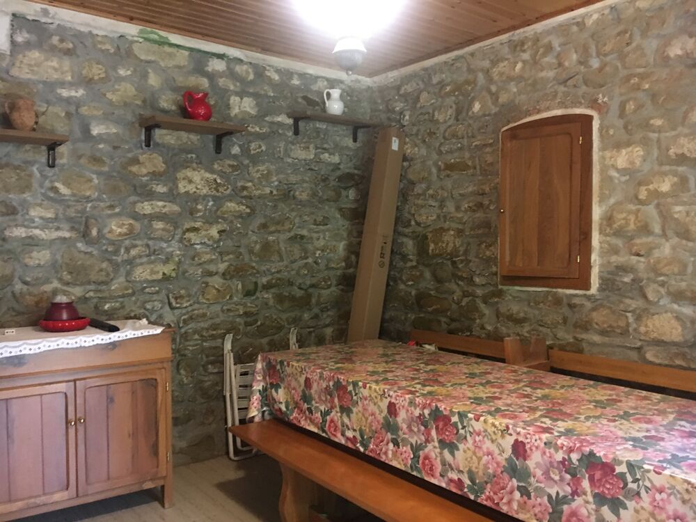 Vente Maison Maison spacieuse dans un cadre naturel préservé in Italy Serra sant'abbondio, pu, italia (Italie)