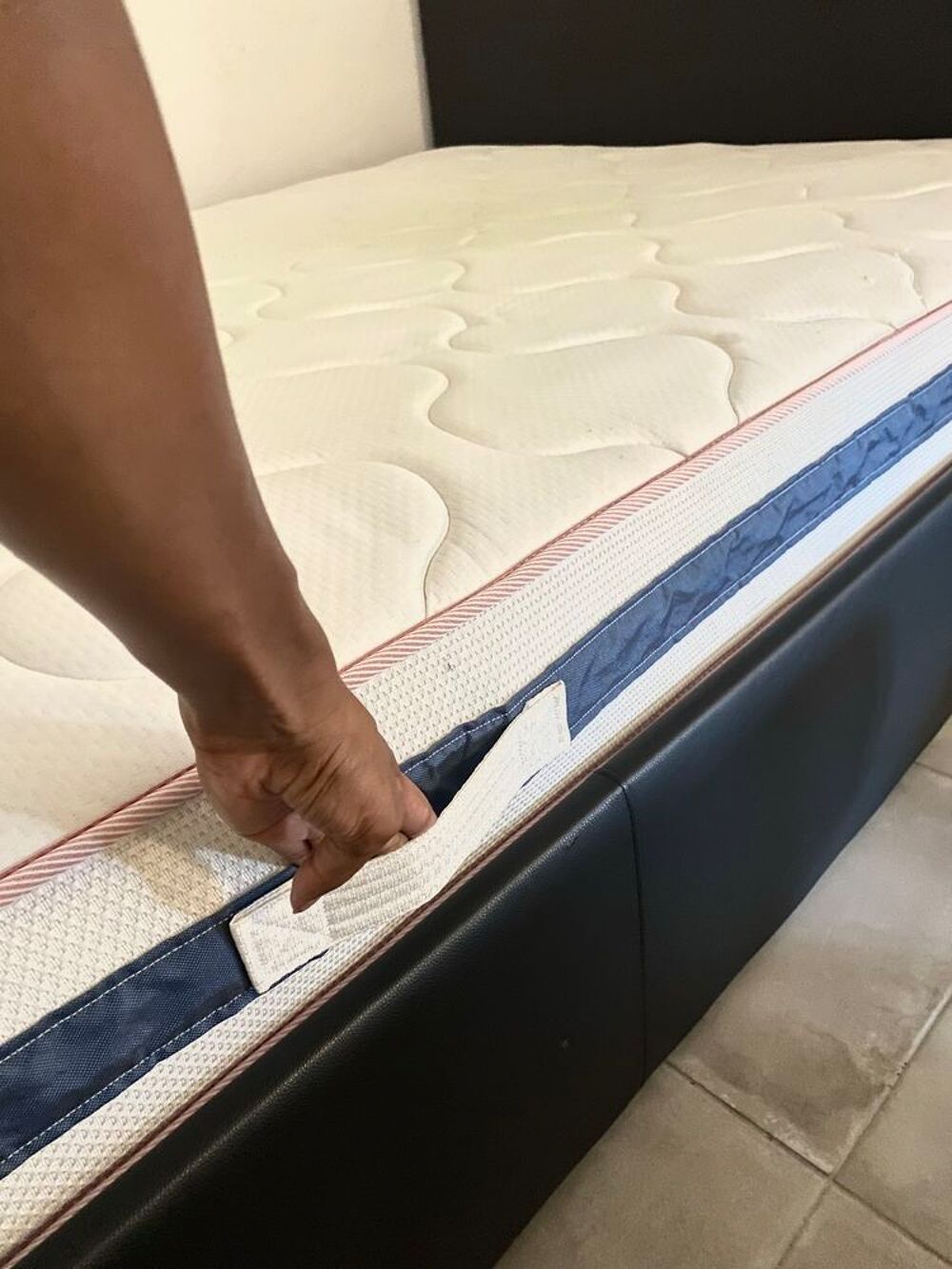 Lit coffre + matelas Meubles