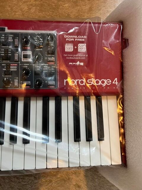  Nord Stage 4 88 touches 3000 Vregny (02)