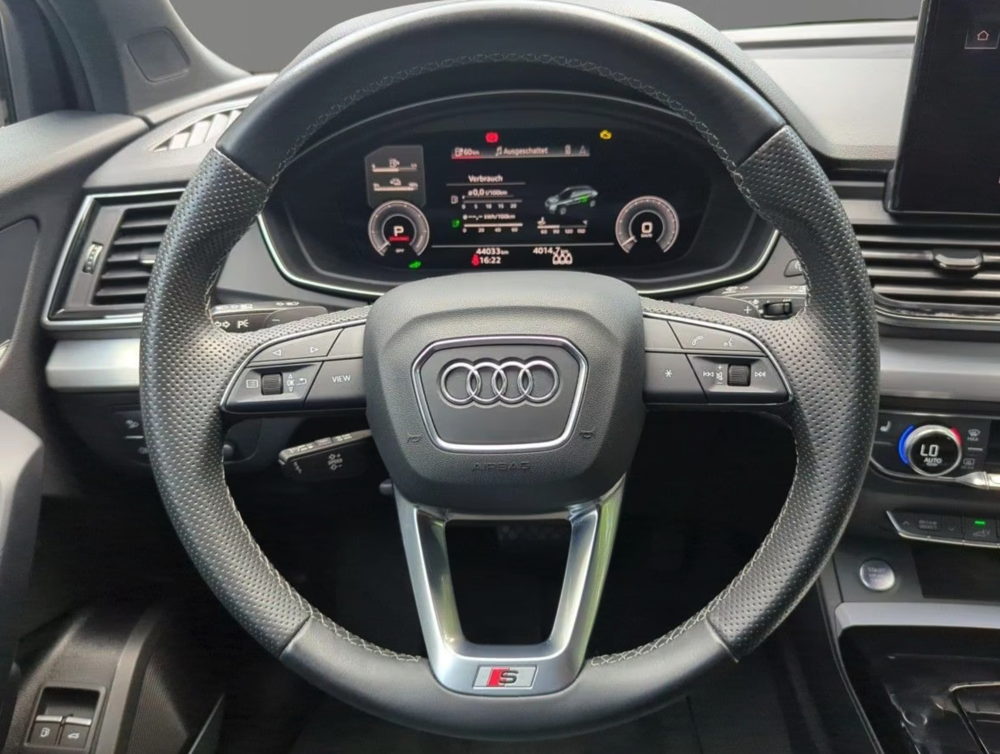 Q5 Sportback 50 TFSIe 299 S tronic 7 Quattro S line (16 CV) 2023 occasion 59000 Lille
