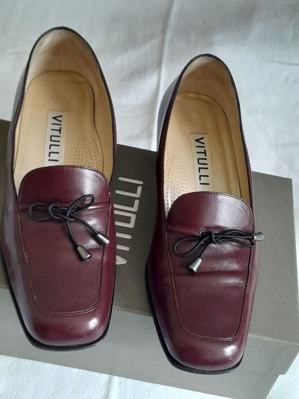 18 paires de chaussures dame
Chaussures