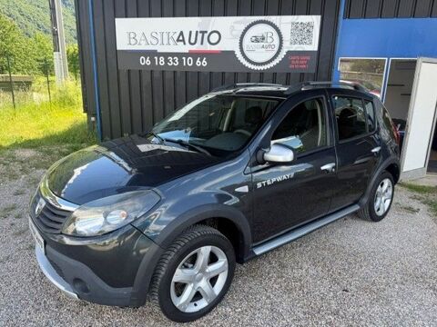 Dacia sandero STEPWAY 1l5dci 4cv 70ch 5 portes