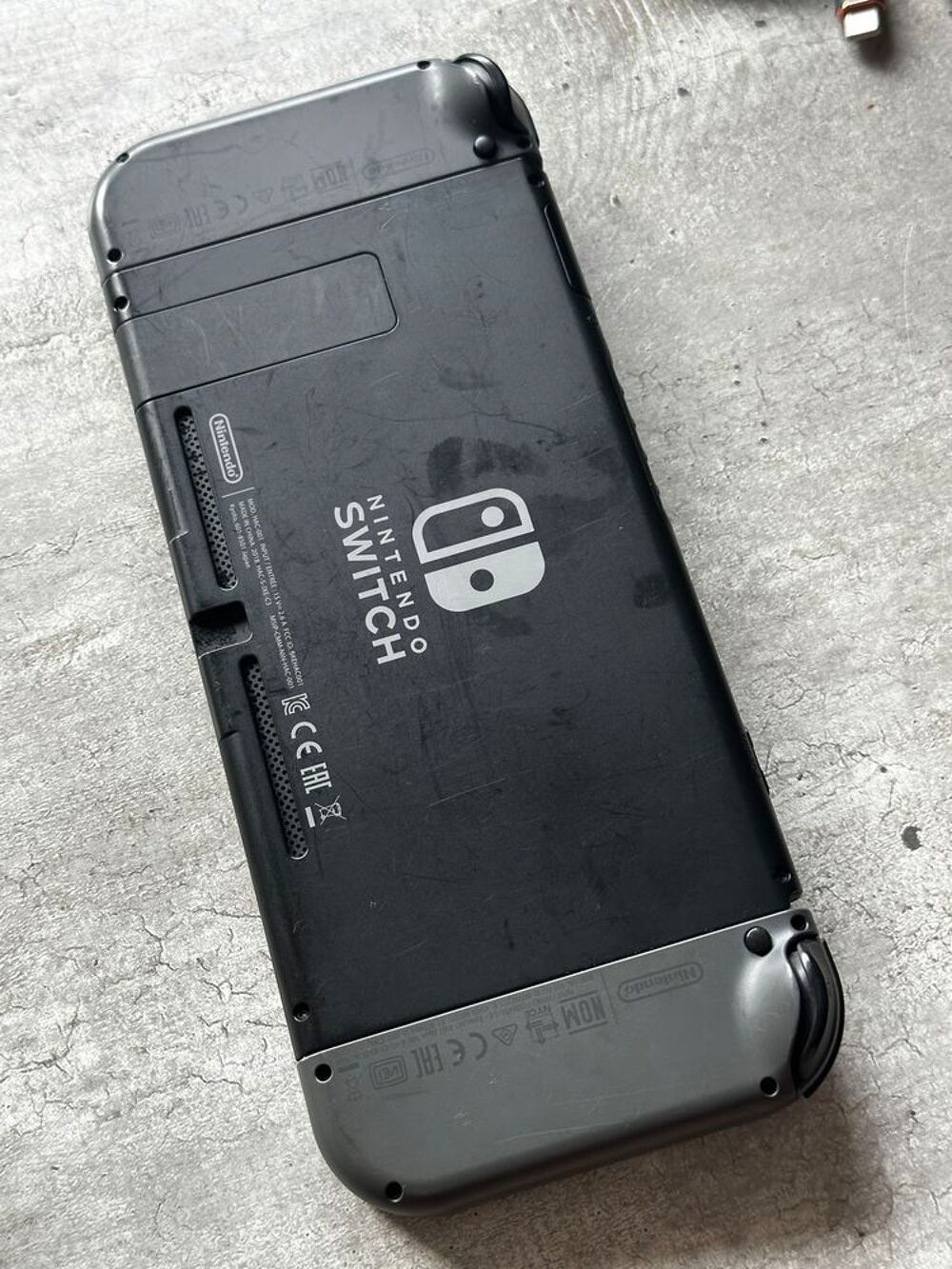 Nintendo Switch V1 Consoles et jeux vidéos
