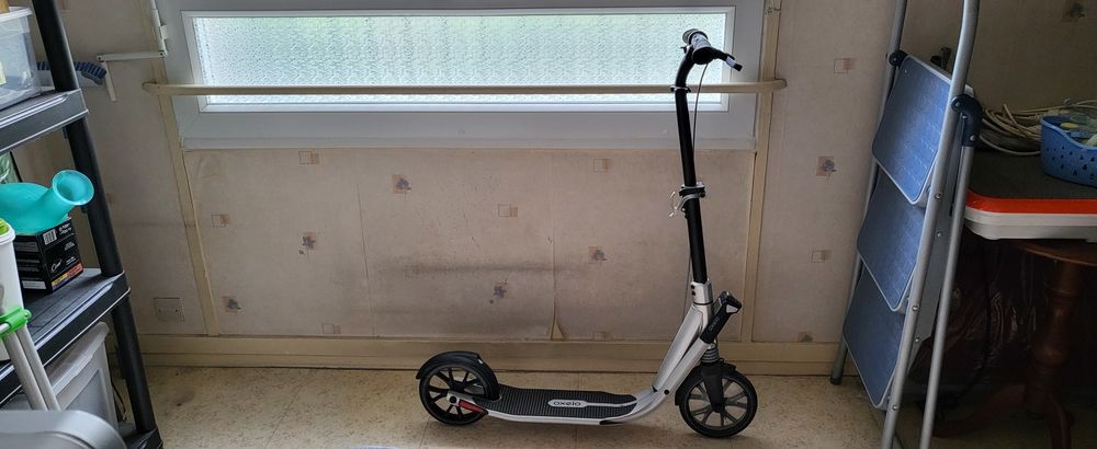 TROTTINETTE ADULTE (PAS ELECTRIQUE) Sports
