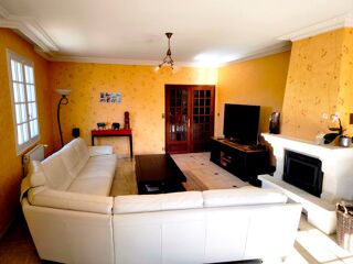  Maison � vendre 8 pi�ces 246 m�