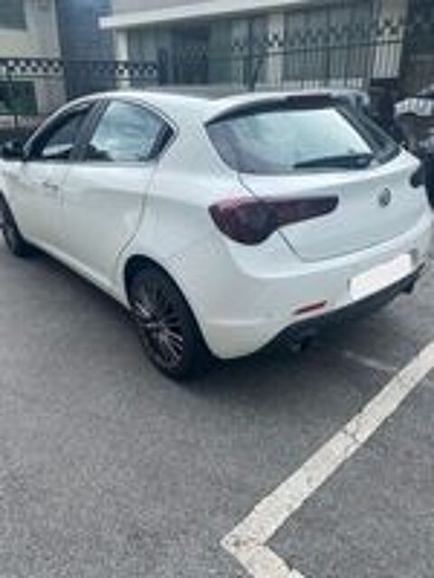 Giulietta 2.0 JTDm 170 ch S&S Exclusive TCT 2013 occasion 83830 Bargemon