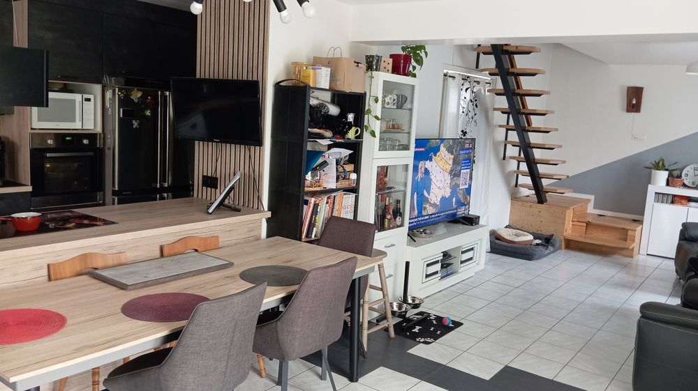 Vente Maison Maison prête à   vivre 106m2 avec terrasse, double garage Ambérieu-en-bugey