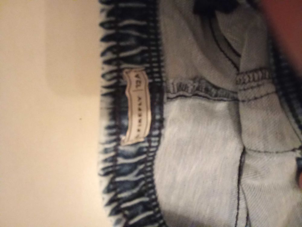 SHORT DE MARQUE FIREFLY. Vêtements enfants