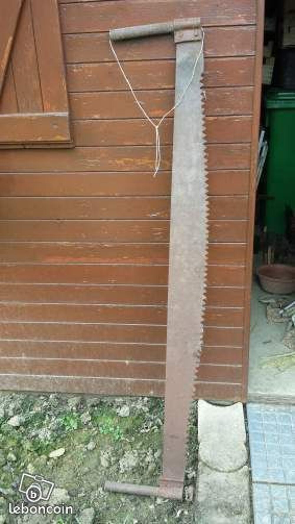 Ancienne scie fonctionne en bon &eacute;tat Bricolage
