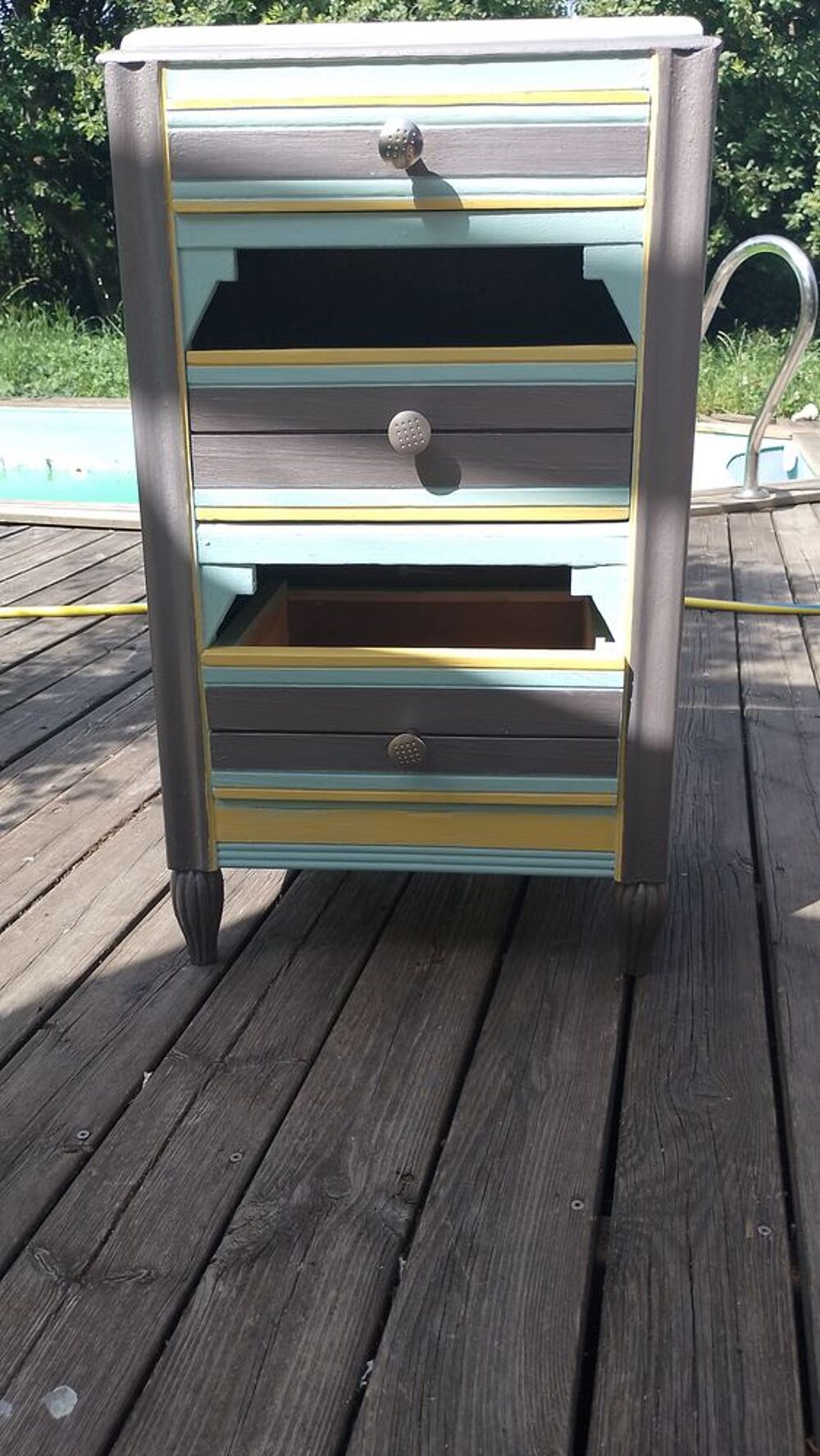 commode en bois enti&egrave;rement restaur&eacute;e, repeinte : tr&eacute;s jolie Meubles