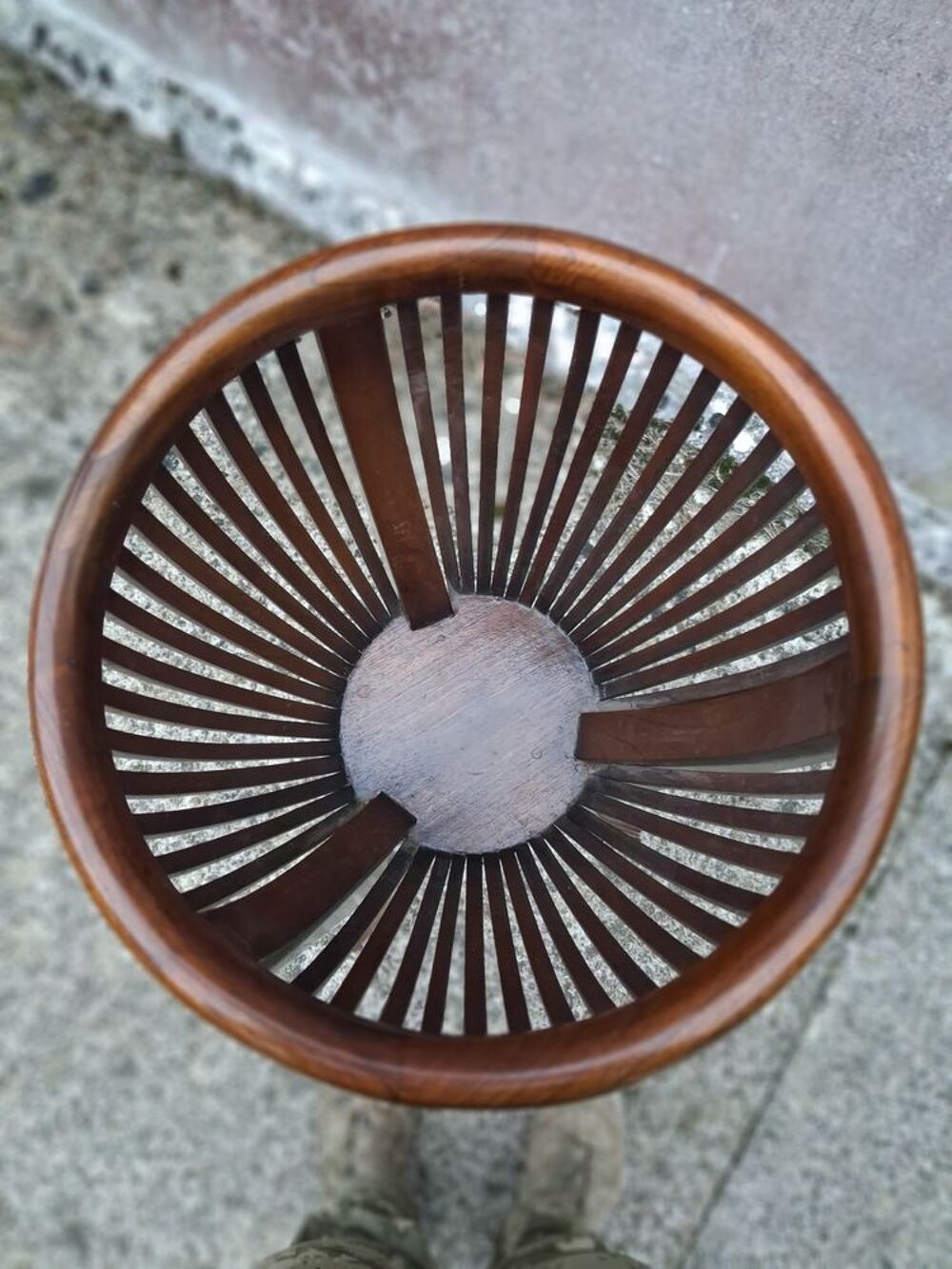Superbe cache pot pour v&eacute;randa ou int&eacute;rieur Meubles