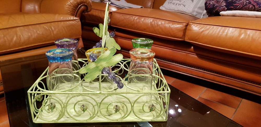 6 VERRES DESIGN / TOURNENT sur eux m&ecirc;me Décoration
