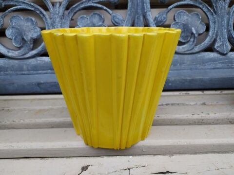 Cache-Pot Jaune Vintage Faïence Poët-Laval 1 Loches (37)