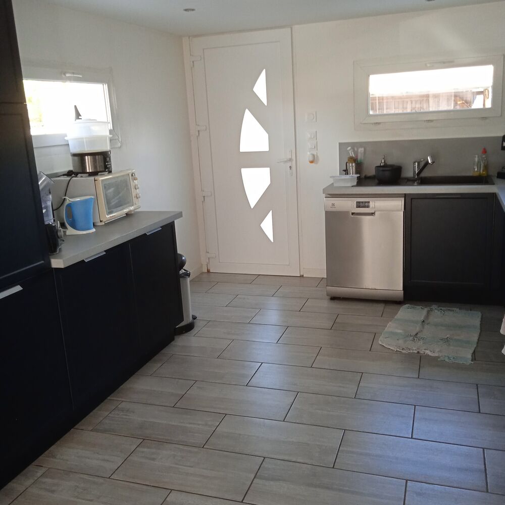 Location Colocation propose petite chambre chez l'habitant Saint-rambert-d'albon