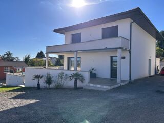  Maison à vendre 10 pièces 195 m²