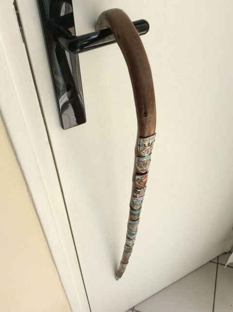 Canne de marche montagne souvenir Autriche H 79 cm bois fer 25 Gif-sur-Yvette (91)