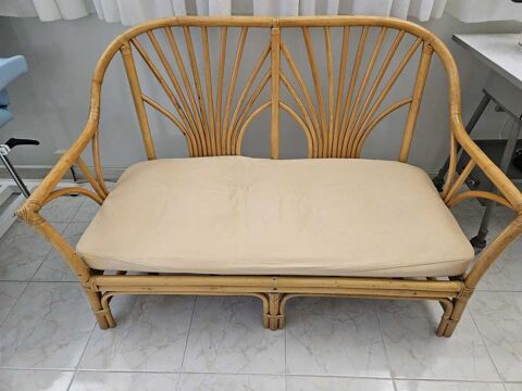 Canap� en rotin avec coussin beige 60 Mantes-la-Jolie (78)