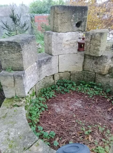 Pierre de tourelle 50 Bordeaux (33)