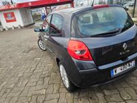 Clio III Clio 1.6 16V 110 Confort Pack Clim Dynamique 2005 occasion 93000 Bobigny