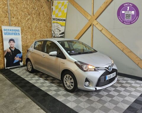 Toyota Yaris Hybride 100h Dynamic 2015 occasion Le Landreau 44430
