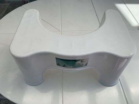 Tabouret physiologique marche pied enfant	 20 Bi�vres (91)