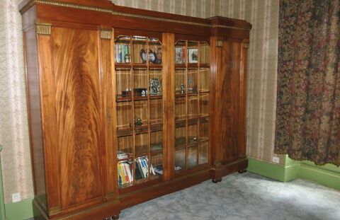 Biblioth�que ancienne, bois massif 300 Vizille (38)