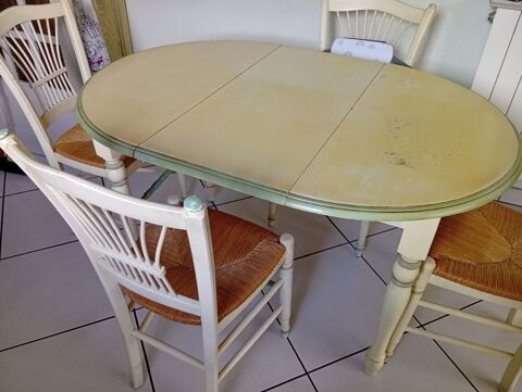 Table+4 chaises 80 Am�lie-les-Bains-Palalda (66)