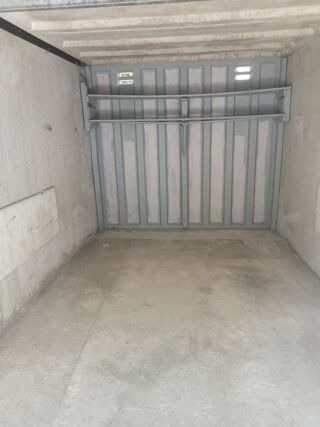  Parking / Garage à louer 13 m²