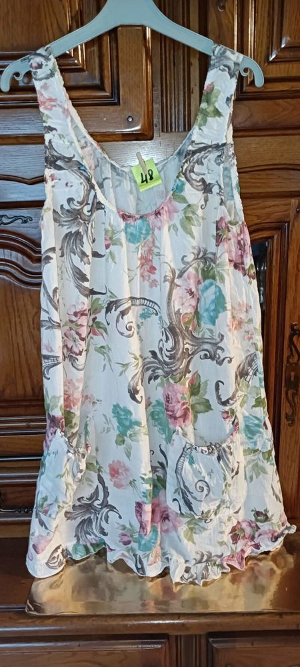 VIDE DRESSING &agrave; domicile les samedis 4 et 11 juillet 2026 Vêtements