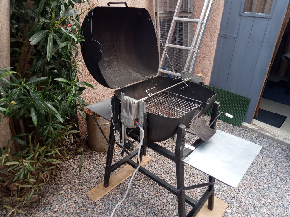 Barbecue fabrication artisanale Danielle89 Jardin