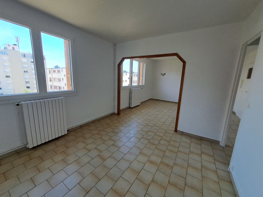 Vente Appartement APPARTEMENT 62 M2,BOX,CAVE,CENTRE VILLE MELUN Melun