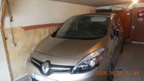 Grand Sc&eacute;nic III Grand Sc&eacute;nic TCe 130 Energy Bose Edition 5 pl 2014 occasion 78800 Houilles