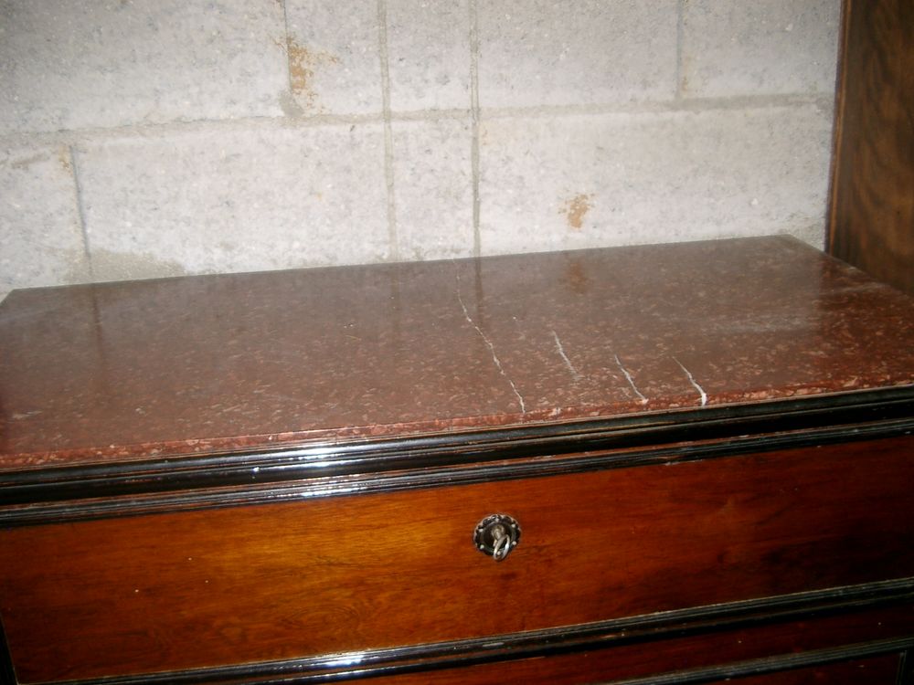 COMMODE STYLE LOUIS PHILLIPE Meubles