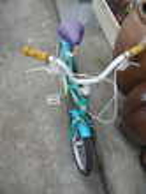 V&eacute;lo enfant TOP BIKE Vlos