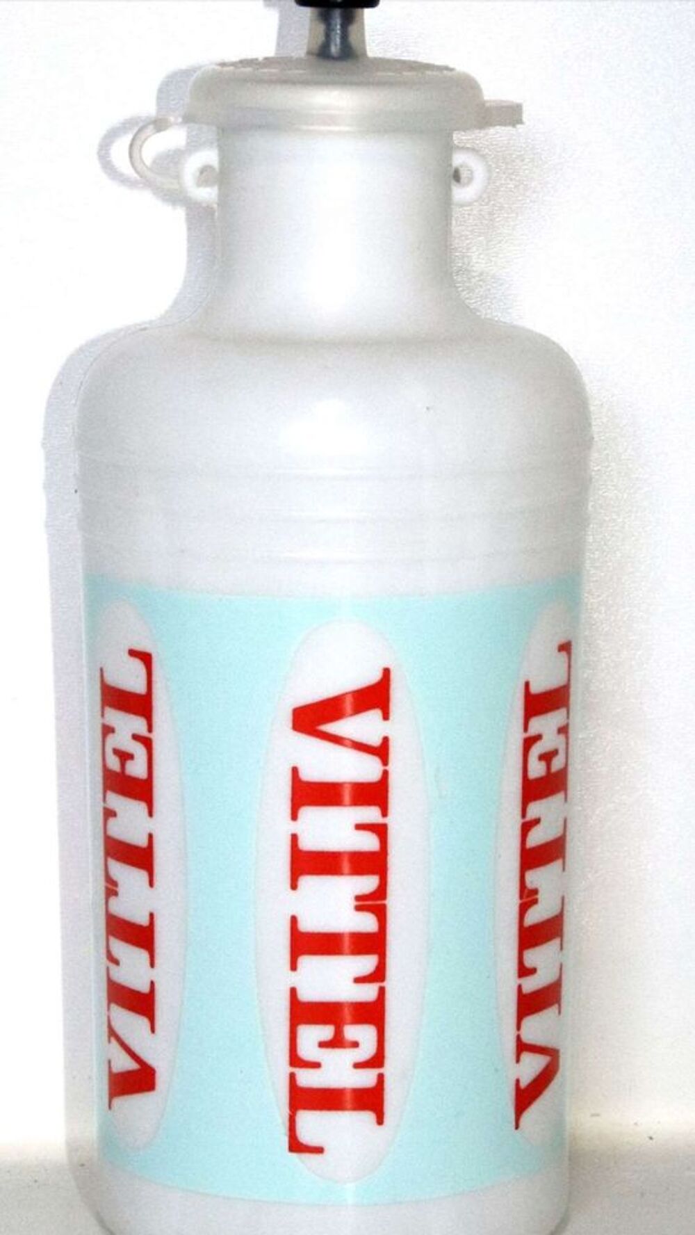 LES BIDONS VITTEL Vélos