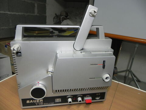 Projecteur super 8 120 Bizanos (64)