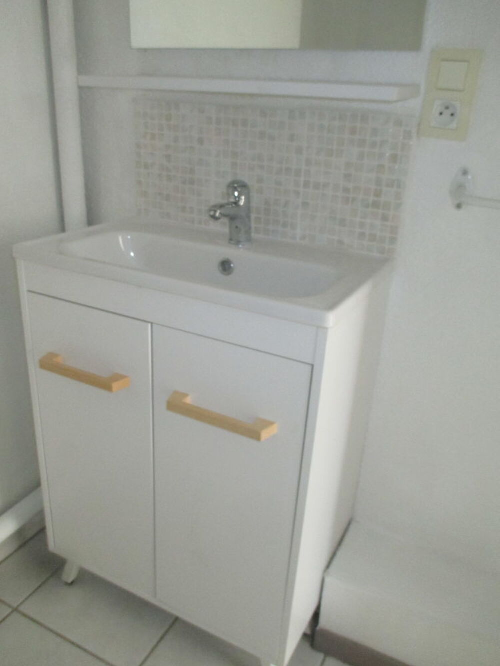 Location Appartement ALBI 300m UNIVERSTE STUDIO MEUBLE TBE 395e Albi