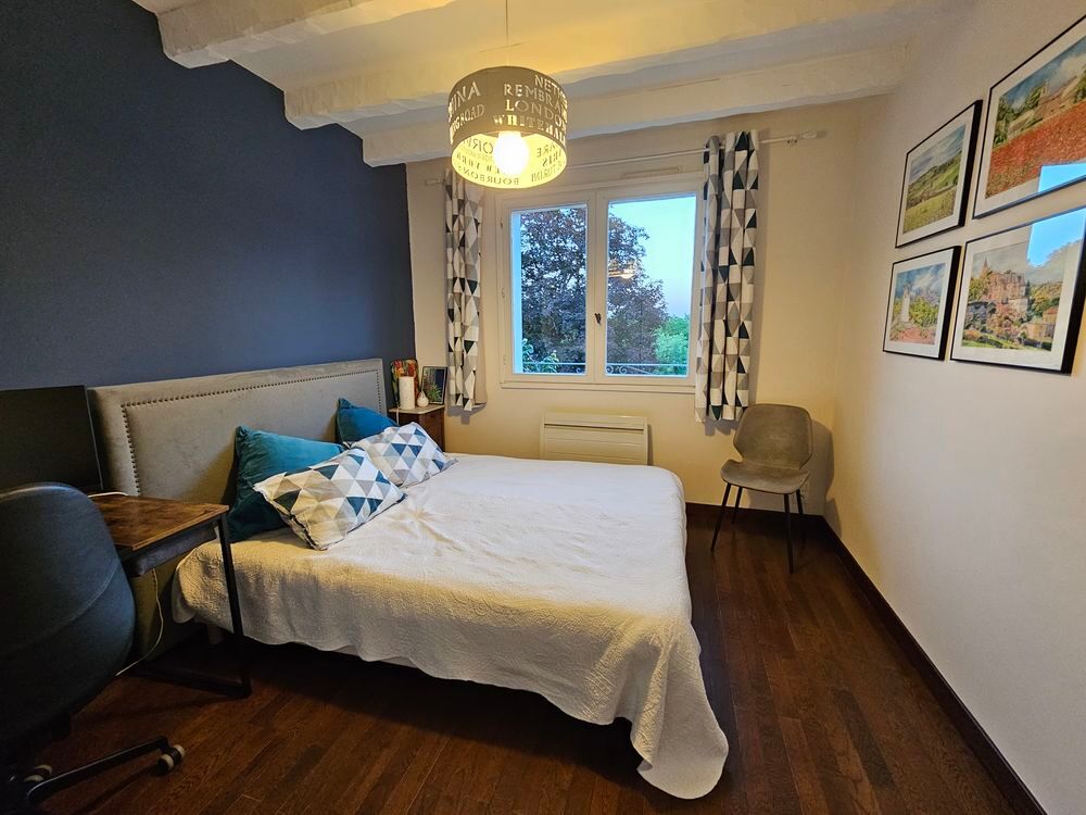 Vente Maison Villa de 3 à 6 chambres - 5 pièces - 140 m²hab - Miribel